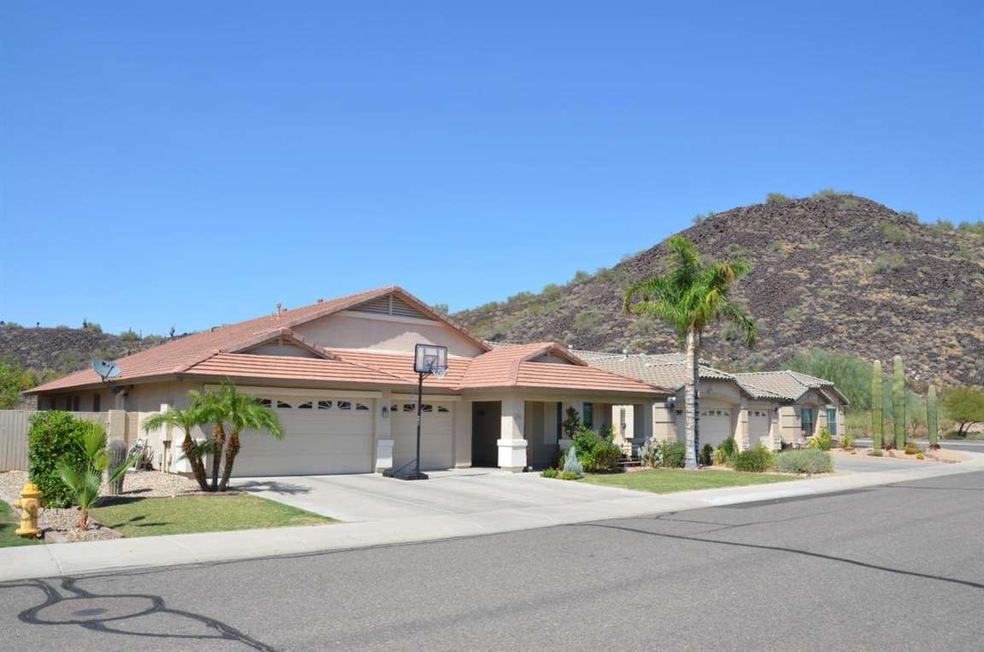 Adobe Highlands 4 bedroom home for sale