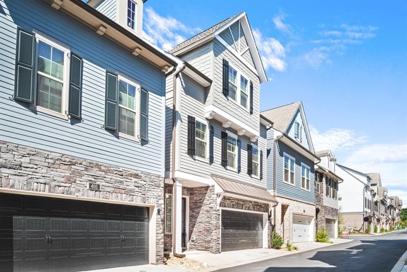 Gorgeous view of the front of the home