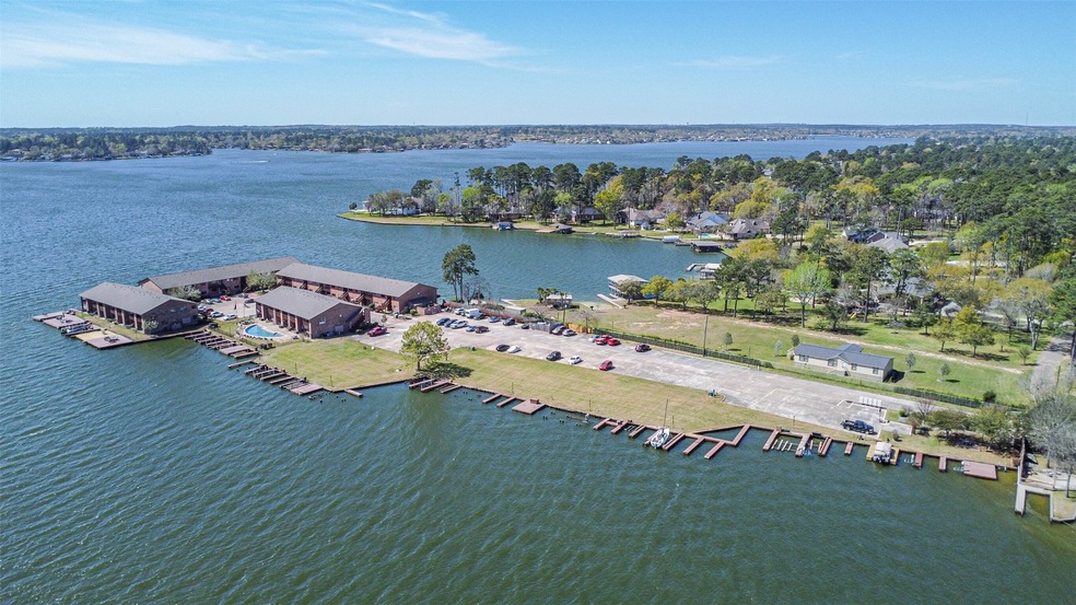 One of the best locations on the lake!
