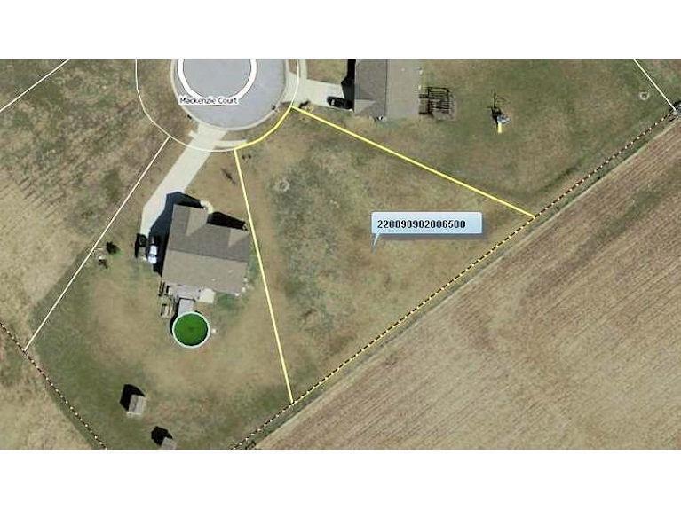 65 Mackenzie Ct, Blanchester, OH 45107 - photo 1