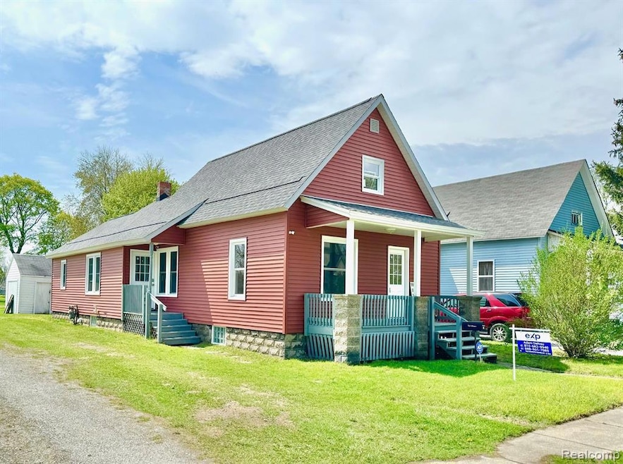 2514 Division St, Port Huron, MI 48060 - photo 1