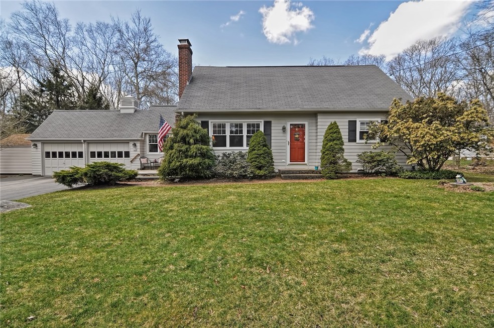 128 South Rd, Wakefield, RI 02879 - photo 1