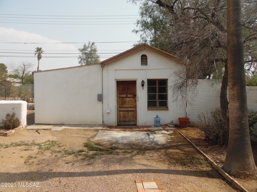 1330 E Grant Rd unit B, Tucson, AZ 85719 - photo 1