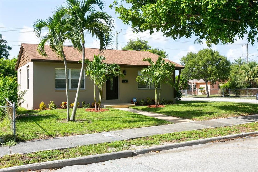 850 30th St, West Palm Beach, FL 33407 - photo 1