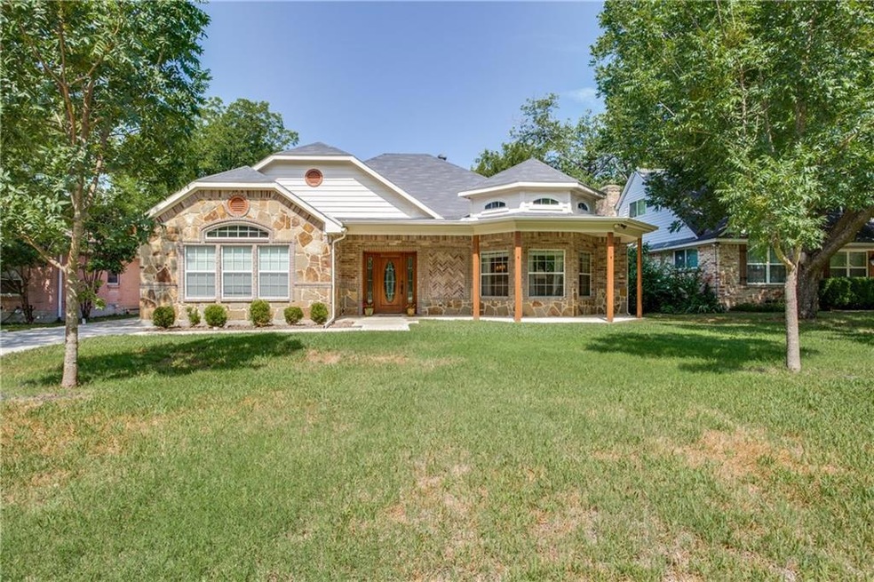 Beautiful custom home on large lot.  There are gas