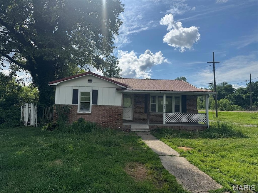 340 S Kitchen St, Dexter, MO 63841 - photo 1