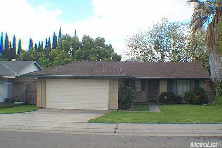 Delightful family home or excellent rental in an a