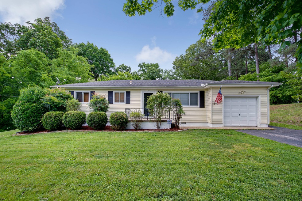 3912-Chickamauga-Ave-2