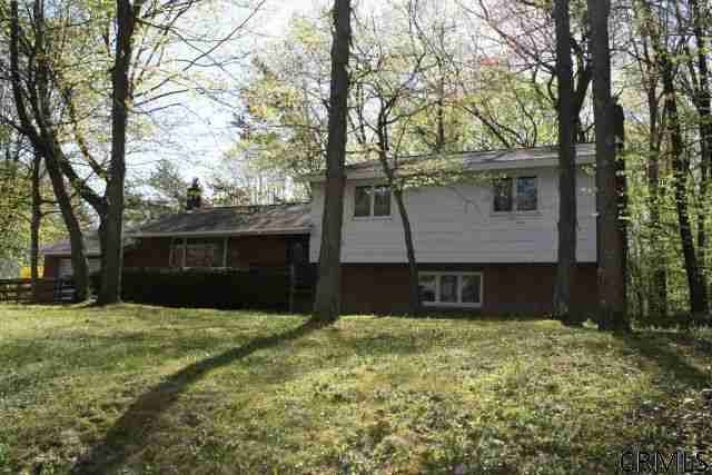 18 Tieman Rd, Schenectady, NY 12302 - photo 1