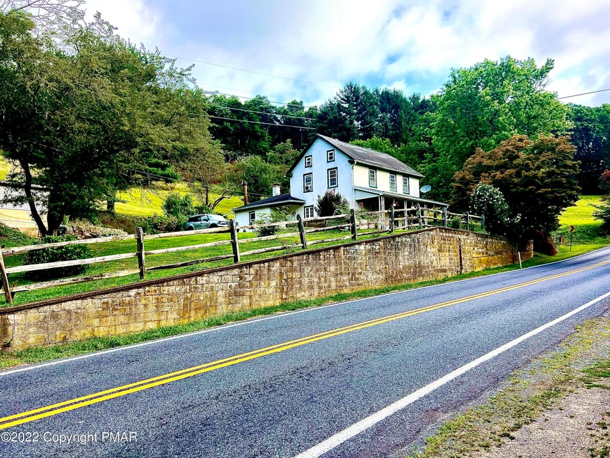 4045 Limeport Pike unit 4079, Zionsville, PA 18092 - photo 1