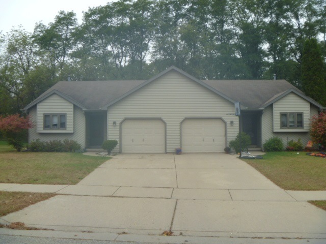 893 S Main St, Oregon, WI 53575 - photo 1