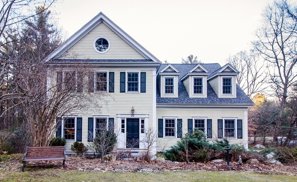37 Noonhill Rd, Medfield, MA 02052 - photo 1