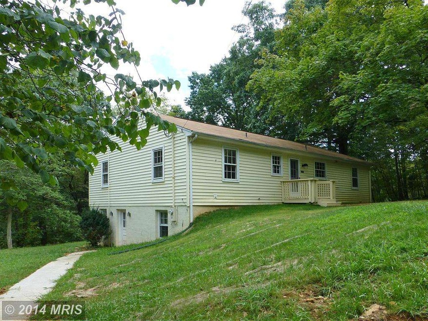 77 Brookview Ln, Front Royal, VA 22630 - photo 1