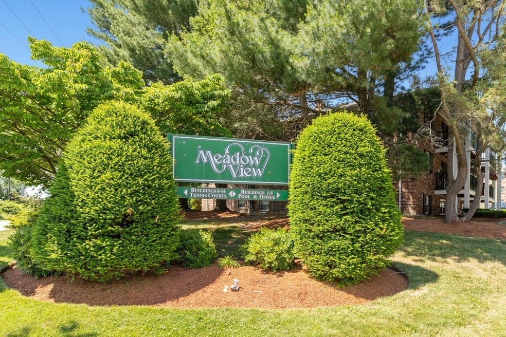 1 Walker Rd unit 4, North Andover, MA 01845 - photo 1