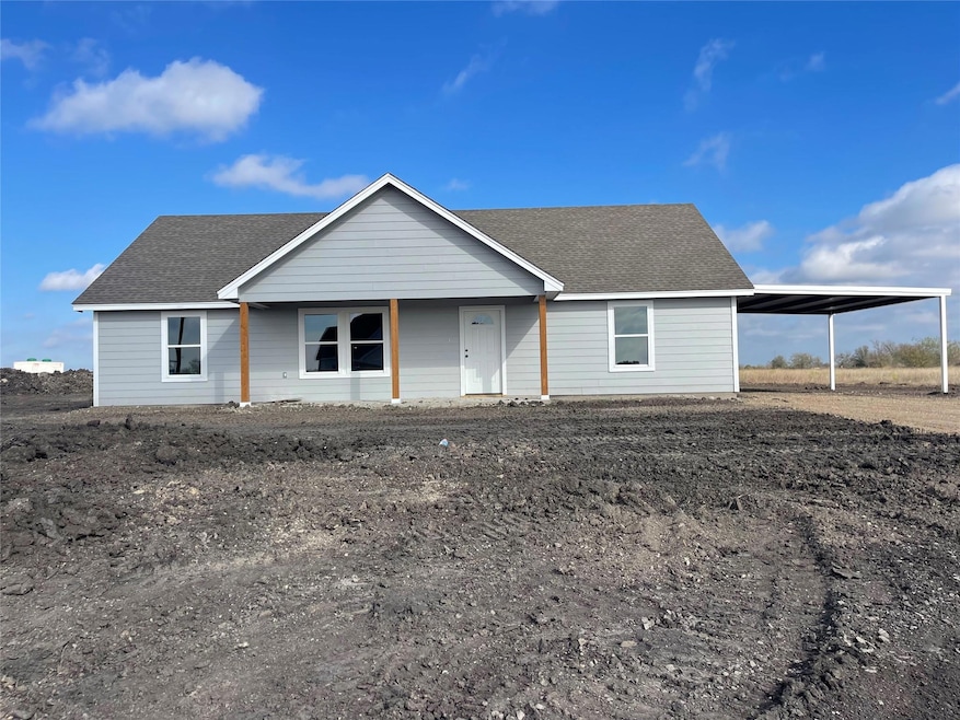 1048 Neal Rd, Azle, TX 76020 - photo 1