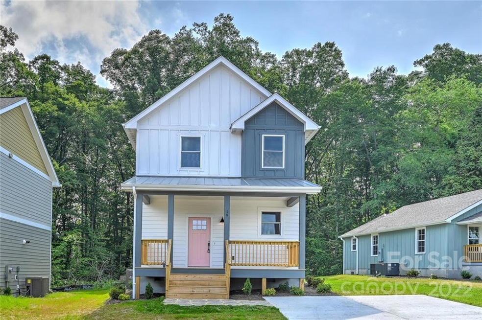 Sold $465,000 • Co-Listing Agent