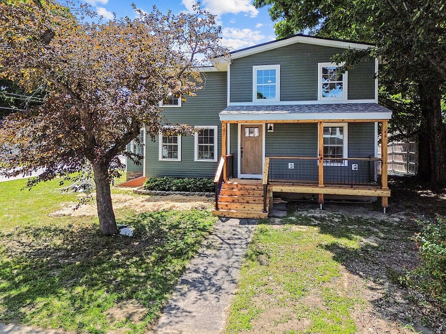 22 Shaw St, Newport, ME 04953 - photo 1