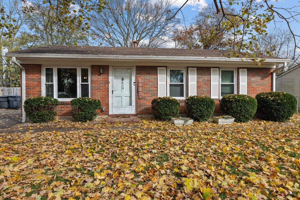619 Kent Dr, Lexington, KY 40505 - photo 1
