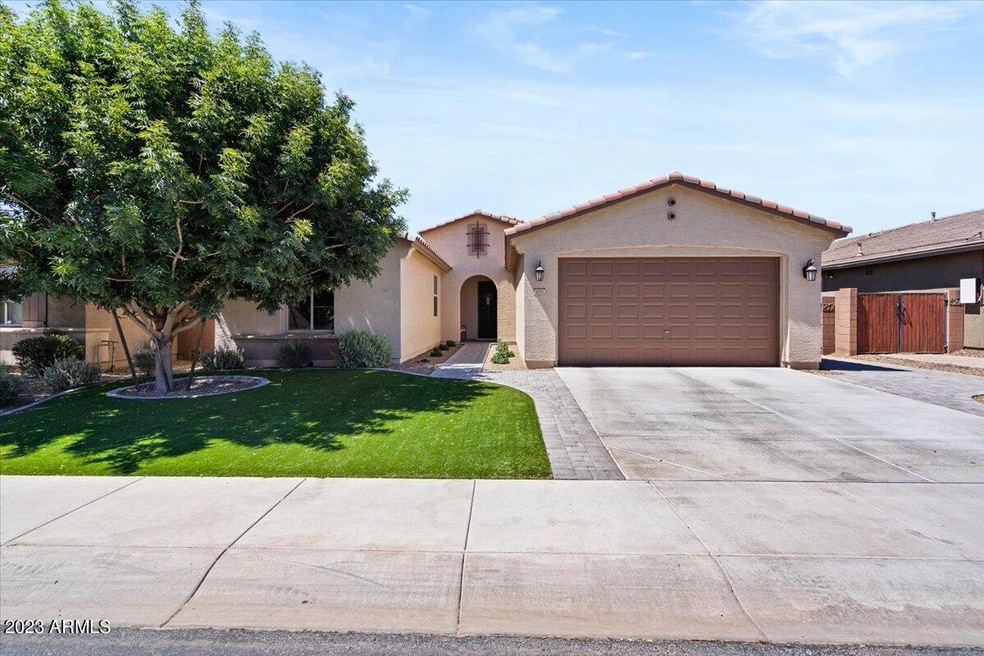 1092 W Date Rd, San Tan Valley, AZ 85140 - photo 1