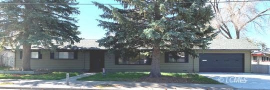 917 Fourth, Lakeview, OR 97630 - photo 1