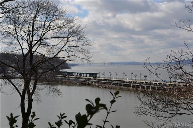 3 Kemeys Cove unit 3-8, Briarcliff Manor, NY 10510 - photo 1