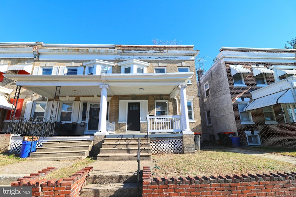 919 Elsinore Place, Chester, PA 19013 - photo 1