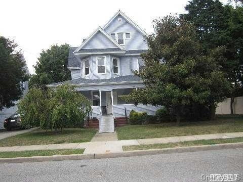 34 Spruce St unit 2, Cedarhurst, NY 11516 - photo 1