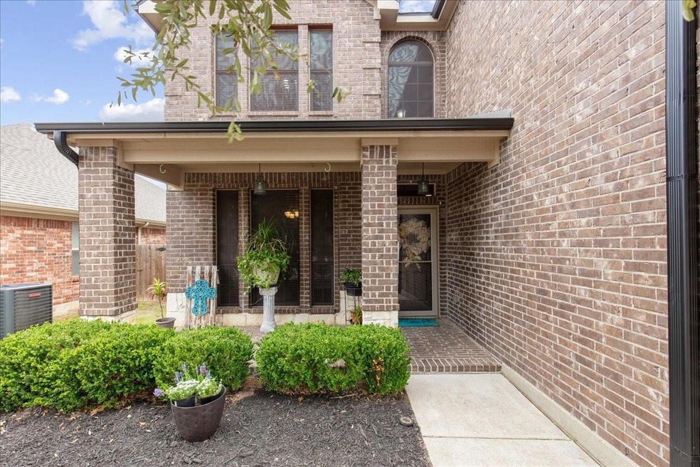 2217 Whitney Dr, Weatherford, TX 76087 - photo 1