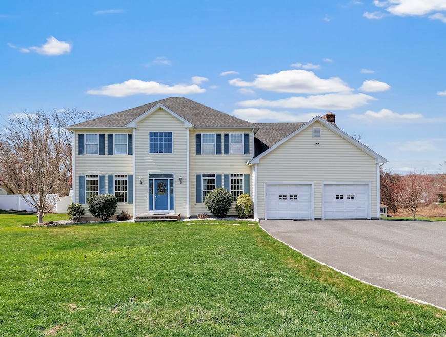 71 Old Dairy Ln, Shelton, CT 06484 - photo 1