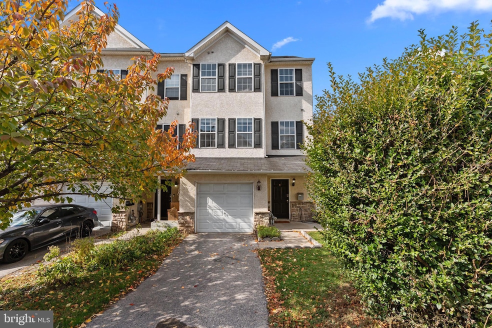 609 Swift St, Norristown, PA 19401 - photo 1