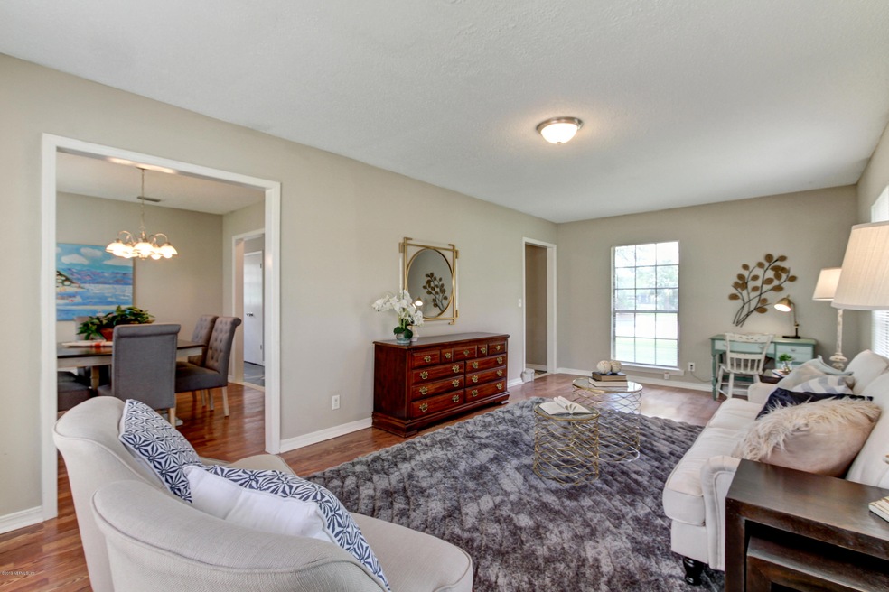 2039 Bunting Dr, Jacksonville, FL 32210 - photo 1