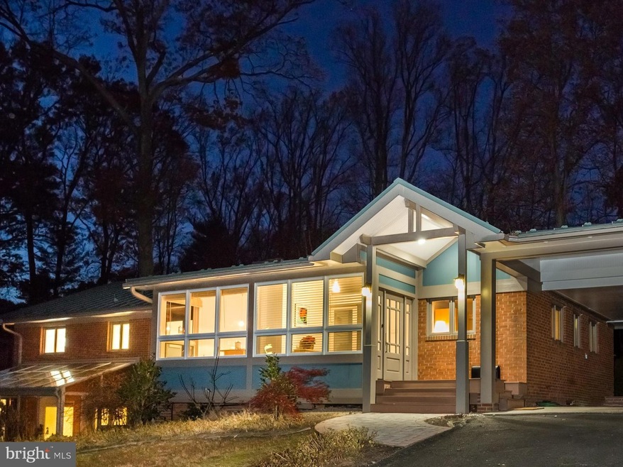 6416 Crosswoods Dr, Falls Church, VA 22044 - photo 1