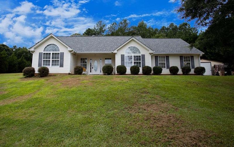 78 Briarwood Ct, Hoschton, GA 30548 - photo 1