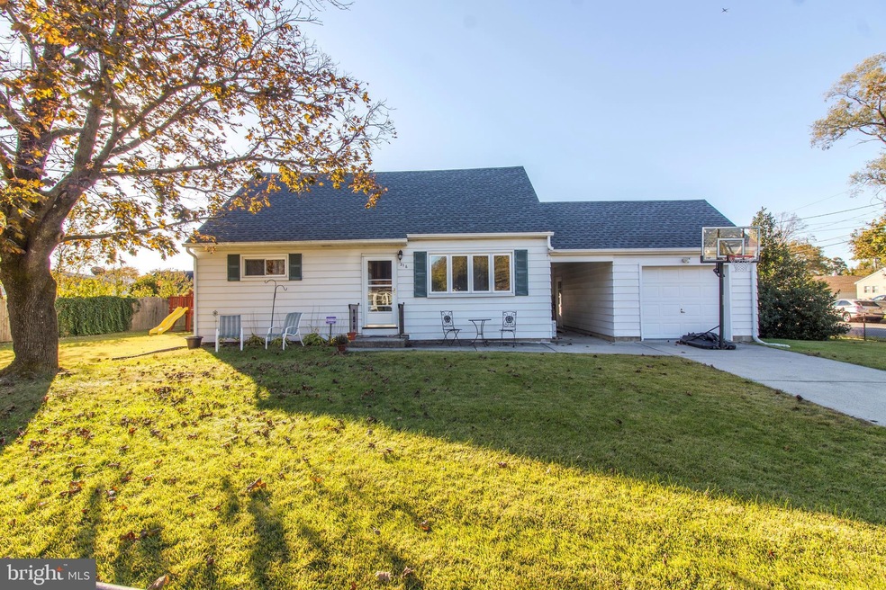 216 Starling Ln, Mount Holly, NJ 08060 - photo 1