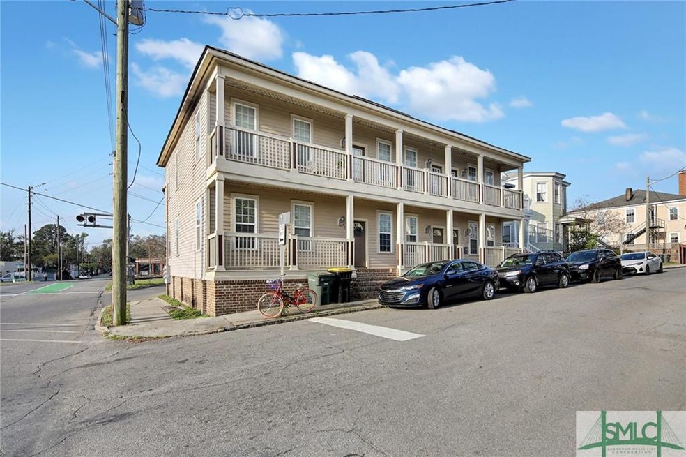 421 E 36th St, Savannah, GA 31401 - photo 1