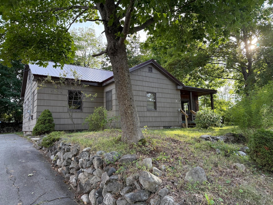 26 Pleasant St, Millinocket, ME 04462 - photo 1