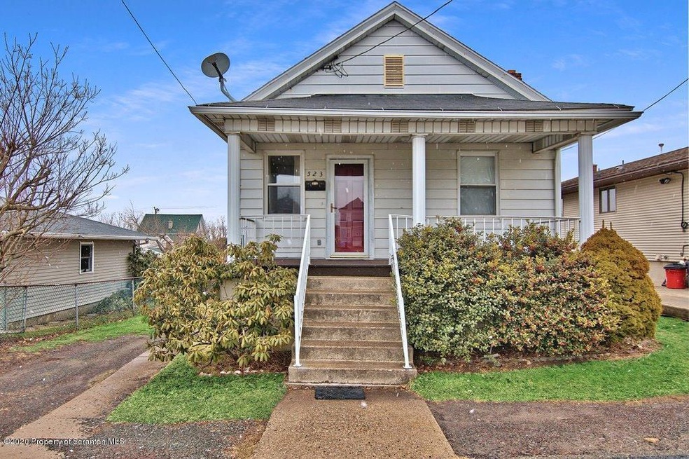 523 Bednar St, Dunmore, PA 18512 - photo 1