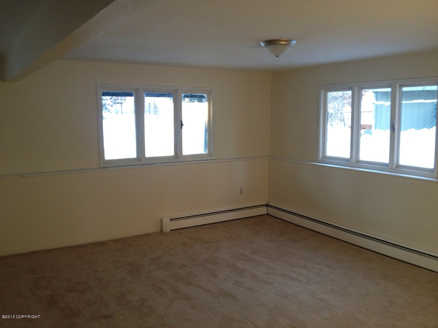 13021 Bates Circle