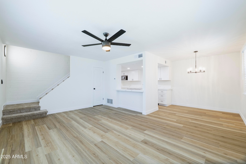 948 S Alma School Rd unit 1, Mesa, AZ 85210 - photo 1