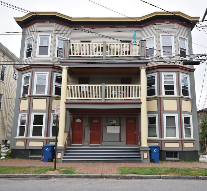 258 DANFORTH
