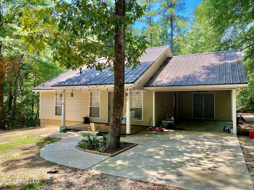 22 Uncle Pete Rd, Carriere, MS 39426 - photo 1