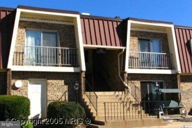 401 E Dartmouth Dr unit 7, Sterling, VA 20164 - photo 1