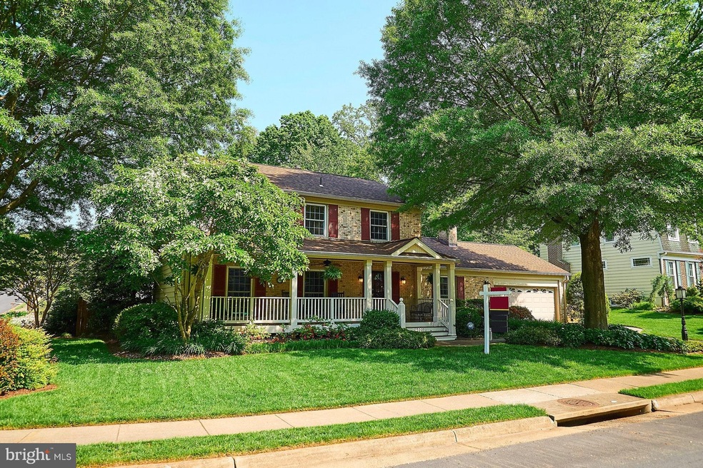 5001 King Solomon Dr, Annandale, VA 22003 - photo 1