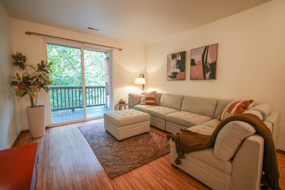 5194 Sassafras Dr unit 109, Fitchburg, WI 53711 - photo 1