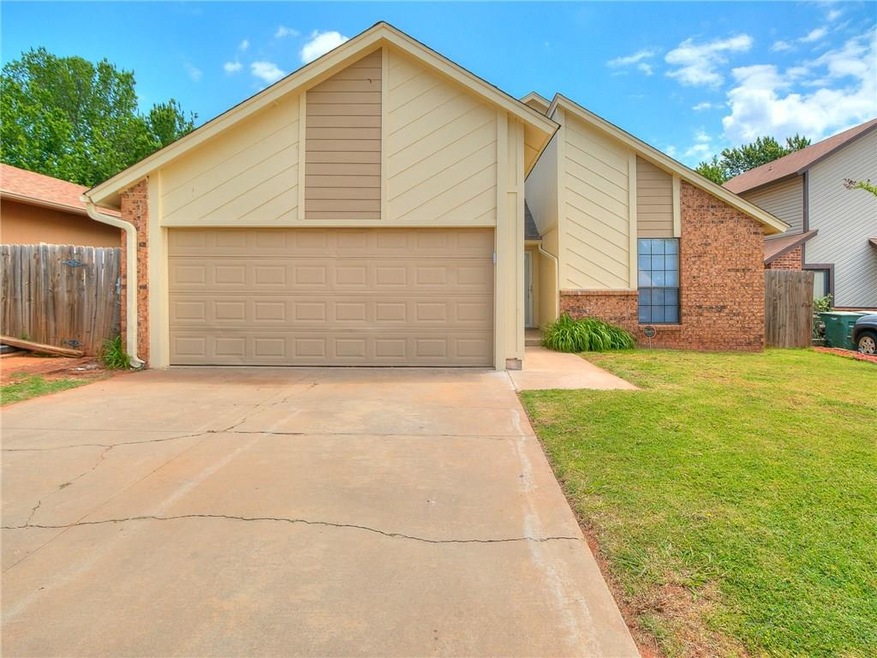 708 Lapwing Rd, Edmond, OK 73003 - photo 1