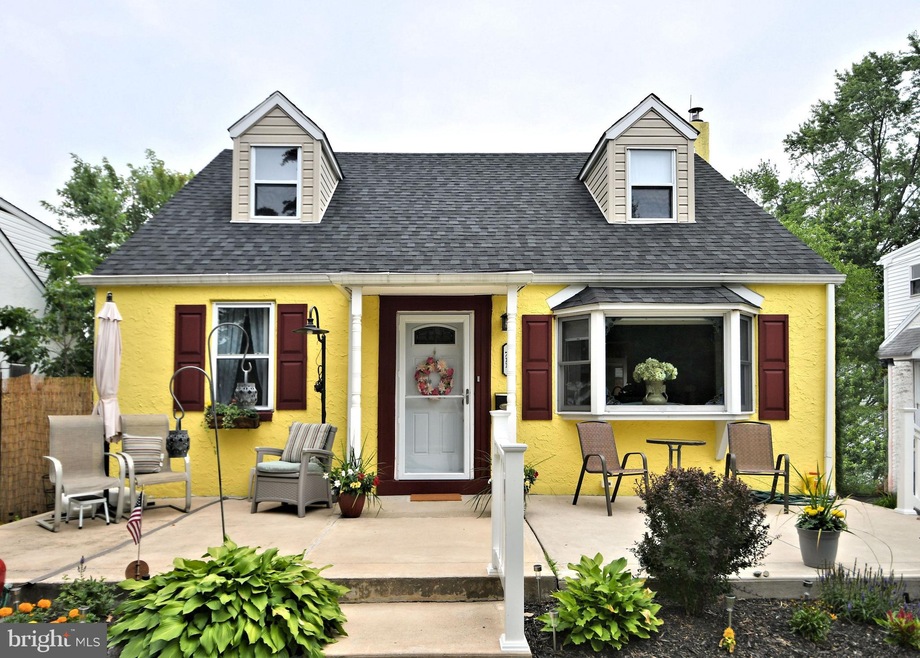 711 Pearl Ave, Morton, PA 19070 - photo 1