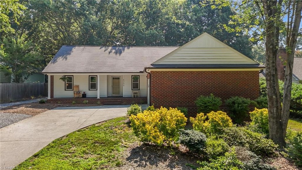 Beautifully updated home in Lake Jeanette offering fenced backyard, attached 2 car garage and more.