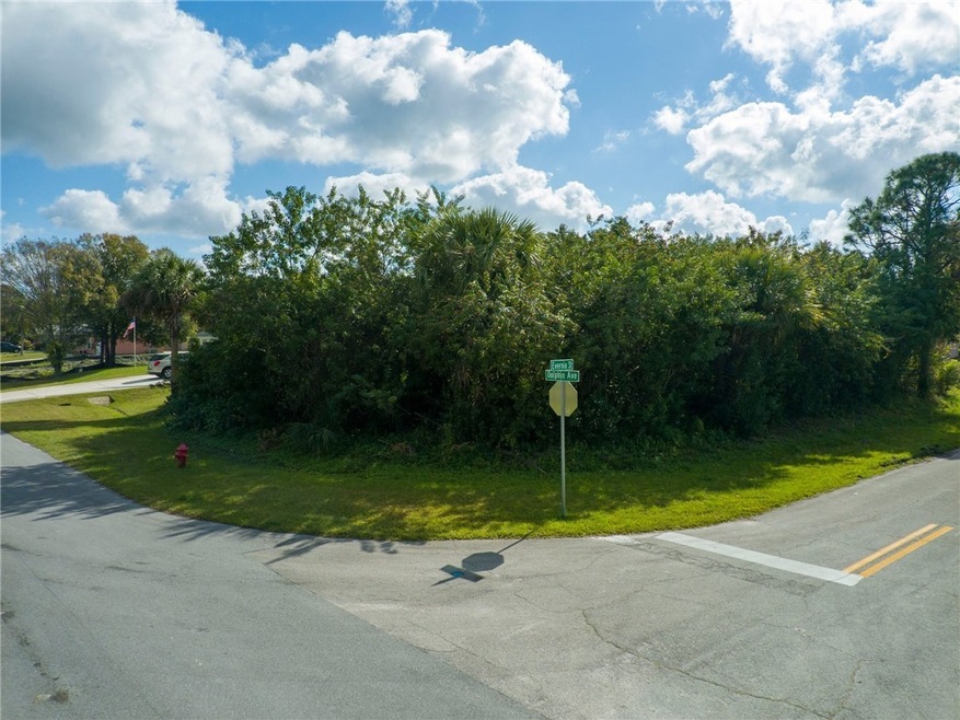 973 Dolphin Ave, Sebastian, FL 32958 - photo 1