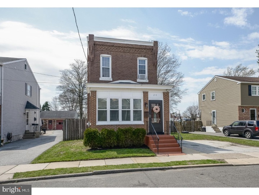 215 Forrest Ave, Folsom, PA 19033 - photo 1