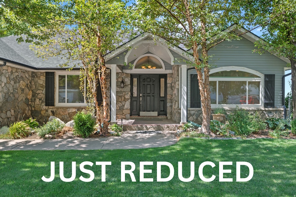 614 S 850 E, Centerville, UT 84014 - photo 1